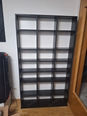 Bücherregal Bild 3