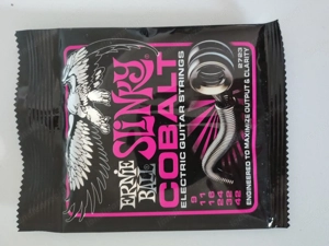 Ernie Ball Slinky Cobalt 2723   Electric Guitar Strings (09 42)