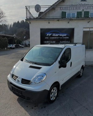 Renault Traffic 2.0 dCi 115PS Bild 2