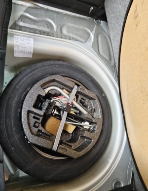 Skoda fabi 1.6 CR-TDi  bj- 2014 Bild 5