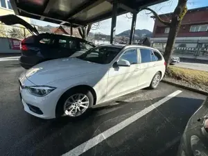 BMW xDrive 320d Touring Bild 8
