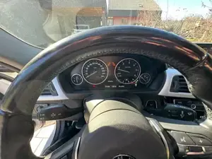 BMW xDrive 320d Touring Bild 6