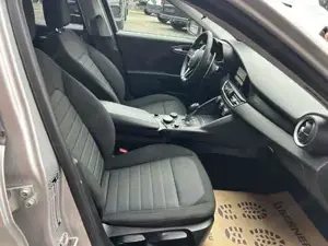 Alfa Romeo Giulia Bild 17