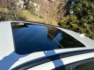 BMW xDrive 320d Touring Bild 10