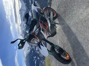 KTM 690 SMCR Supermoto Bild 5