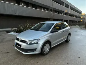 VW Polo Baujahr 2011 - Top gepflegt und viele Neuteile Bild 4