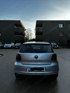 VW Polo Baujahr 2011 - Top gepflegt und viele Neuteile Bild 2