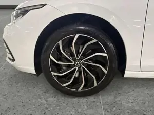 Volkswagen Golf Bild 9