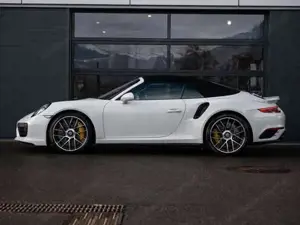 Porsche 911 Bild 2