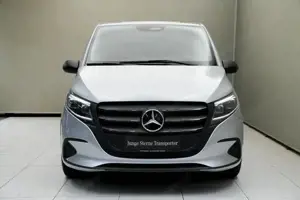 Mercedes-Benz eVito 129 Tourer PRO Lang LED KlimaA el.Heck ACC Bild 2