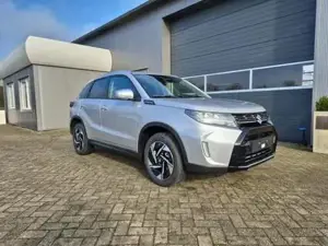 Suzuki Vitara 1.4 Boosterjet 129PS Hybrid Comfort+ Teilleder ... Bild 7