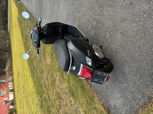 Vespa GTS 300 Supertech Bild 3