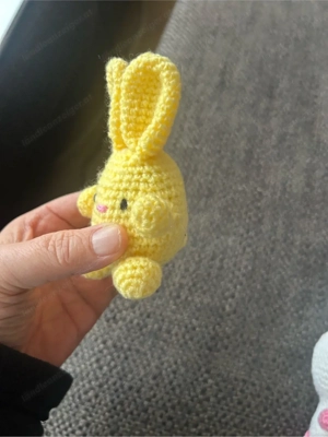 Handarbeit: 4 süße Häkelfiguren Bild 2