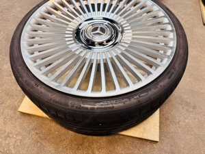 LaChanti LCP19 20 Zoll 5x112 + Hankook Sommerreifen + RDKS + Mercedes Floating Caps Bild 3