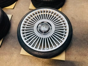 LaChanti LCP19 20 Zoll 5x112 + Hankook Sommerreifen + RDKS + Mercedes Floating Caps Bild 2