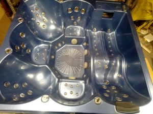 Whirlpool zu verschenken Bild 2