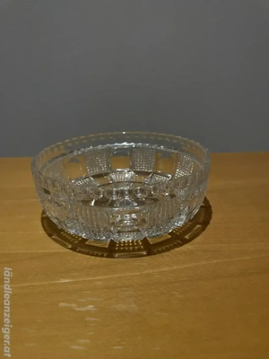 Geschliffene Kristallglasschale - klassischer Sternschliff
