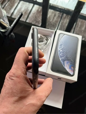 iPhone XR 128 GB Bild 8