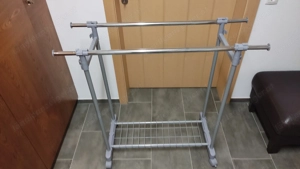 Garderobewagen Bild 2