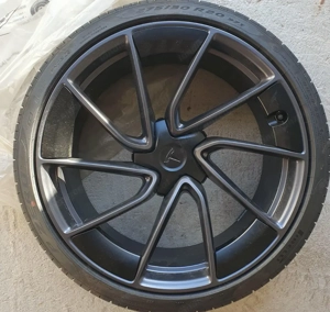 Tesla Model 3 Original Warp Radsatz   Bild 3