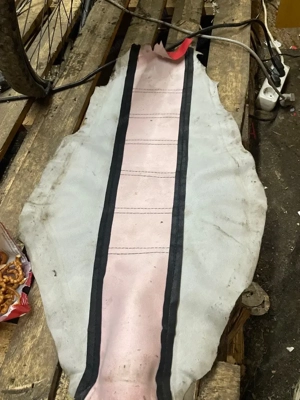 sitzbankbezug rot schwarz Bild 2