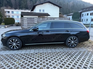 Mercedes E 220 CDİ Avantgarde 360 Kamara Bild 2