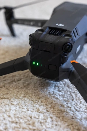 DJI Mavic 3 Pro. Kameradrohne  Bild 5