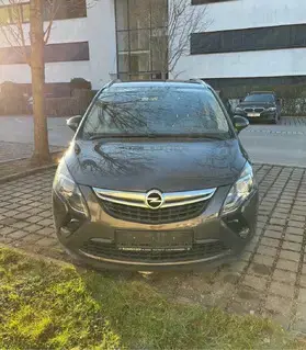 Opel Zafira Bild 4
