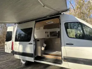 Camper - VW Crafter Bild 2