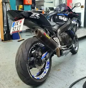 Suzuki GSX-R 750 Bild 4