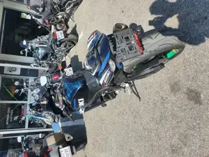 Suzuki GSX-R 750 Bild 3