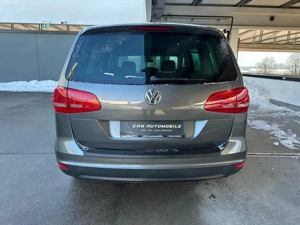 VW Sharan CUP 2,0tdi Bild 3