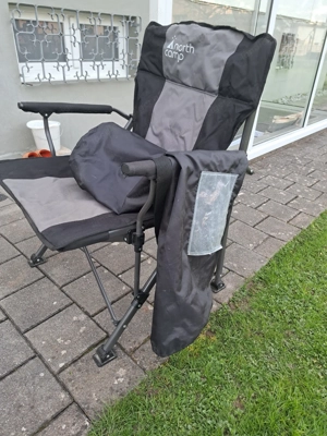 2 Campingstühle und Campingtisch ZU VERSCHENKEN! Bild 2