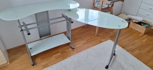 Computer Tisch exklusiv aus Glas