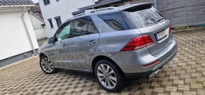 Mercedes-Benz GLE-Klasse GLE 350 d 4Matic A-Edition Aut. | LEDER | SUV   Geländewagen Bild 2
