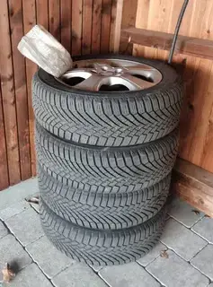 Mercedes Benz B200   AHK Panorama Automatik  Leder 8-fach bereift  Bild 9