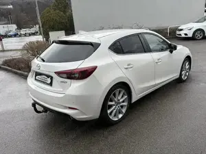 Mazda 3 Bild 8