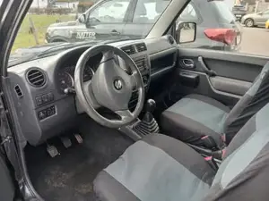 Suzuki Jimny Bild 5