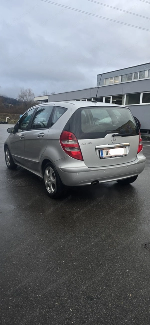 Mercedes-Benz A200 Elegance Bild 5
