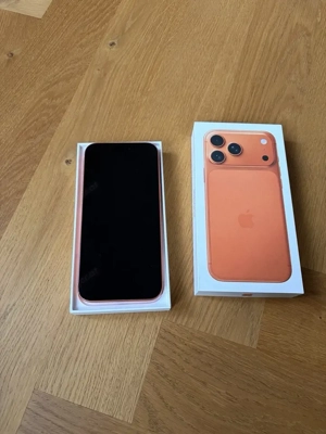 Apple iPhone 17 Pro Max 256GB Cosmic Orange Bild 2