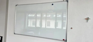 Whiteboard für Büro, 3 verschiedene Größen zu verschenken