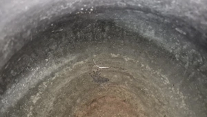 Antikes 3er-Set Prunk-Kessel (Grapen)   Massiv Bronze Messing mit Adelswappen Bild 3