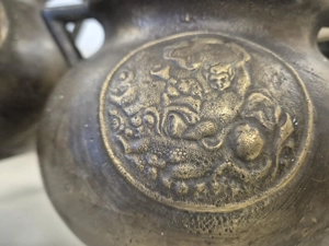 Antikes 3er-Set Prunk-Kessel (Grapen)   Massiv Bronze Messing mit Adelswappen Bild 5