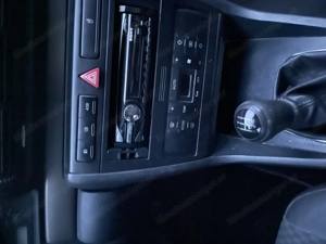 Audi A4 1,9 tdi    Frisch Vorgeführt   Bild 5