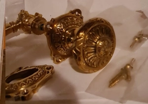 Türklinke mit Rosette aus Messing neu ungebraucht Bild 4