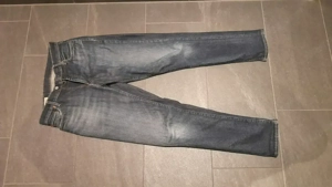 Levis Blue-Jeans 511, 30-32, praktisch neu, nur 1-mal getragen
