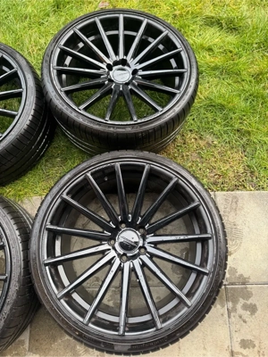 vossen felgen 21 inkl reifen mit gutachten!  Bild 2