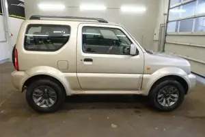 Suzuki Jimny Bild 4
