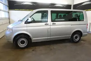VW Caravelle Bild 8