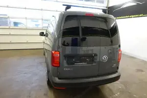VW Caddy Bild 6